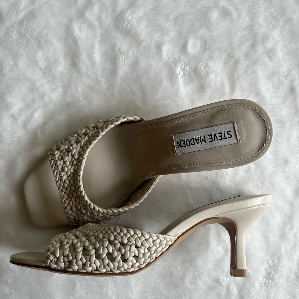 Steve Madden Cream Woven Sandals Square-Toe